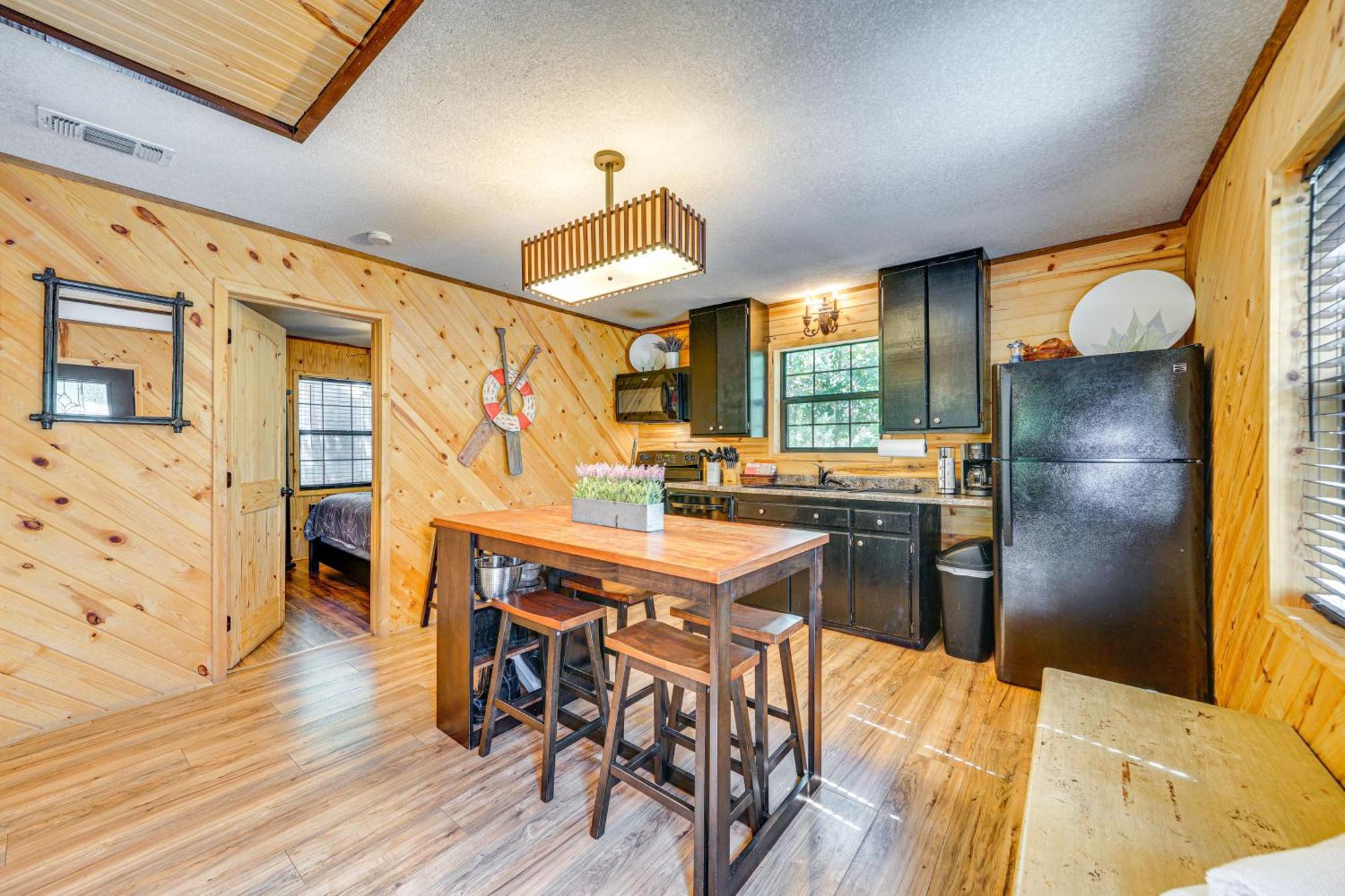 Broken Bow Cabin With Hot Tub And Game Room! Ngoại thất bức ảnh